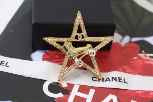 Chanel CC Shoes Crystal Star Brooch