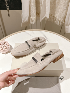 Brunello Cucinelli Monili Neutral Suede Leather Loafers with Elasticcated Heel Light Grey Brunello Cucinelli Monili Neutral Suede Leather Loafers with Elasticcated Heel Light Grey