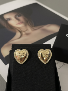Chanel CC Crystals Heart Gold Earrings