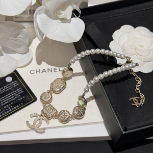 Chanel CC Pearls Choker Necklaces