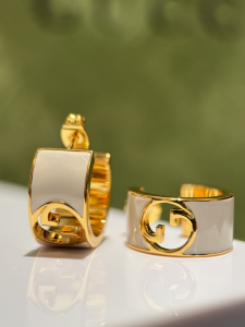 Gucci Blondie GG Earrings