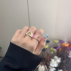 Gucci Blondie GG Rings Beige