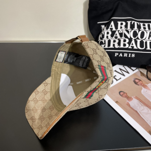 Gucci Beige GG Canvas Baseball Cap Hat