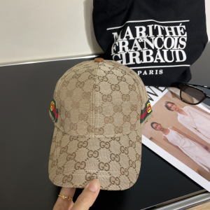 Gucci Beige GG Canvas Baseball Cap Hat