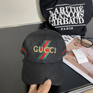 Gucci Black GG Canvas Baseball Cap Hat