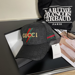 Gucci Black GG Canvas Baseball Cap Hat
