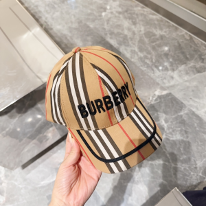 Burberry Beige Fabric Baseball Cap Hat