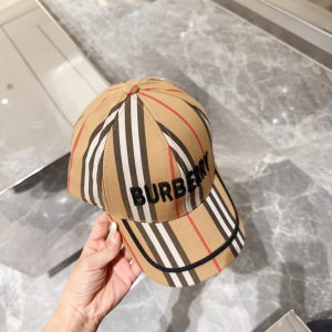 Burberry Beige Fabric Baseball Cap Hat