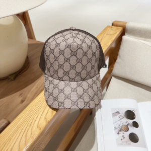 Gucci Beige GG Canvas Baseball Cap Hat