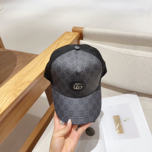 Gucci Black GG Canvas Baseball Cap Hat