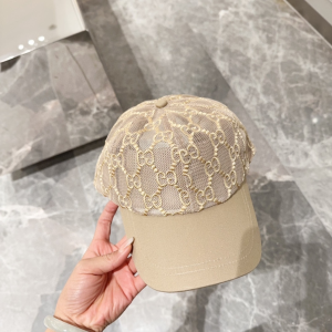 Gucci Beige GG Mesh Baseball Cap Hat