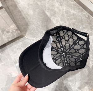 Gucci Black GG Mesh Baseball Cap Hat