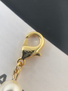 Chanel CC Logo Pearls Necklaces