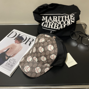 Gucci Beige GG Canvas Baseball Cap Hat