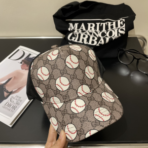 Gucci Beige GG Canvas Baseball Cap Hat