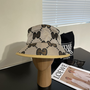 Gucci Jumbo GG Canvas Bucket Cap Hat Grey