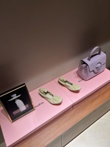 The Row Leather Ballet Flats Beige