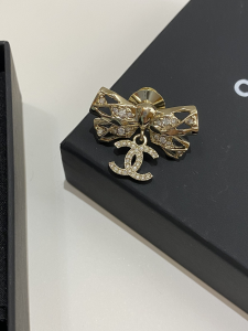 Chanel Crystal CC Gold Bowknot Brooch