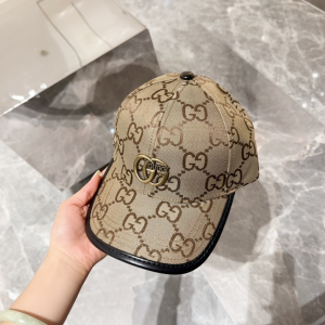 Gucci Beige GG Canavs Baseball Cap Hat
