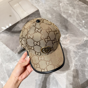 Gucci Beige GG Canavs Baseball Cap Hat