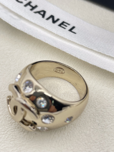 Chanel CC Logo Crystals Gold Rings