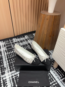 Chanel Bow Twed Ballet Flat White