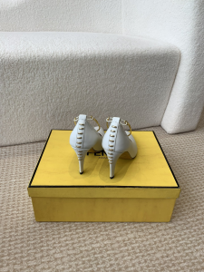 Fendi White Leather Pumps 100MM