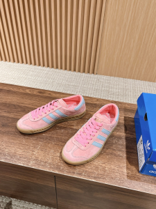 Adidas Originals Hamburg trainers Suede Leather Sneakers Pink Adidas Originals Hamburg trainers Suede Leather Sneakers Pink