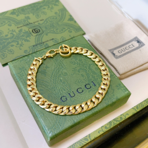 Gucci Yellow Gold GG Chain Bracelet