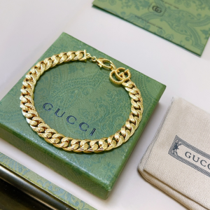 Gucci Yellow Gold GG Chain Bracelet