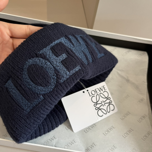 Loewe Logo Knitted Wool Beanie Black