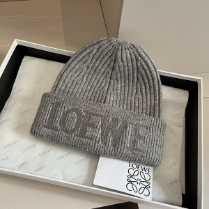 Loewe Logo Knitted Wool Beanie Grey