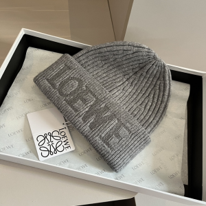 Loewe Logo Knitted Wool Beanie Grey
