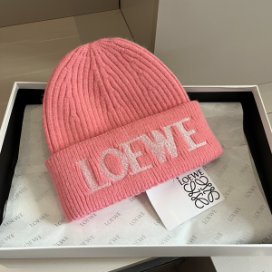 Loewe Logo Knitted Wool Beanie Pink
