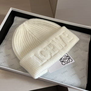 Loewe Logo Knitted Wool Beanie White