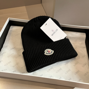 Moncler Knitted Wool Beanie Black