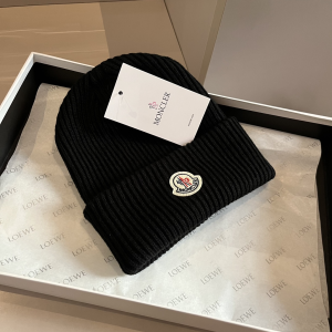 Moncler Knitted Wool Beanie Black