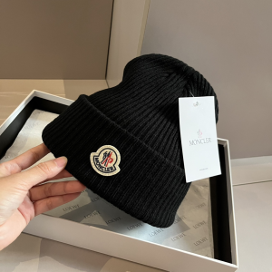 Moncler Knitted Wool Beanie Black