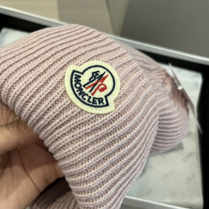 Moncler Knitted Wool Beanie Pink