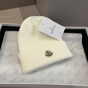 Moncler Knitted Wool Beanie White
