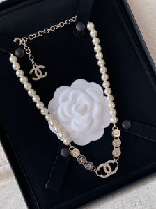 Chanel Pearls CC Logo Choker Necklaces