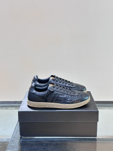 Balmain Swan Black Calfskin Leather Sneakers Balmain Swan Black Calfskin Leather Sneakers