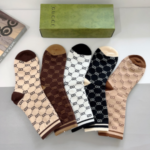 Gucci GG Logo Knitted Cotton Socks