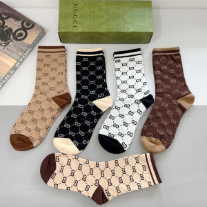 Gucci GG Logo Knitted Cotton Socks