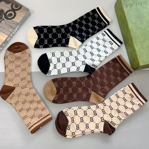 Gucci GG Logo Knitted Cotton Socks