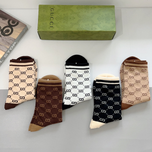 Gucci GG Logo Knitted Cotton Socks