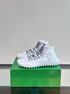 Bottega Veneta Denver Nylon Hight Top Sneakers Boots White Bottega Veneta Denver Nylon Hight Top Sneakers Boots White