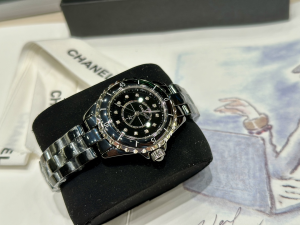 Chanel J12 Ceramic Diamonds Quartz Watch Black 33MM Chanel J12 Ceramic Diamonds Quartz Watch Black 33MM