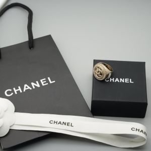 Chanel CC Logo Gold Metal Rings