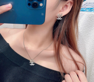 Chanel CC Logo Bowknot Earrings